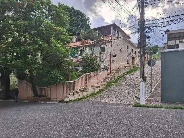 Imagem: Casa de Leilão em Centro / Rio Bonito /