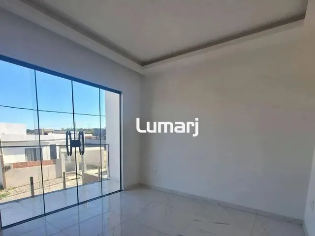 Imagem 3: Casa Sofisticada em Condomínio com Incrível Área Verde em Itaboraí