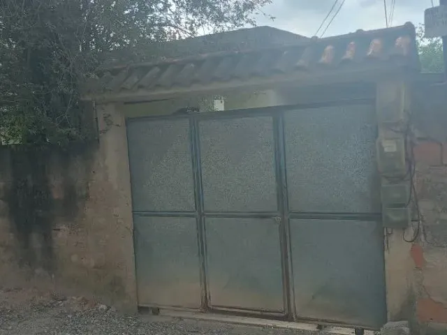 Imagem: 2 Casas em Itaboraí, Cada Uma com Sala