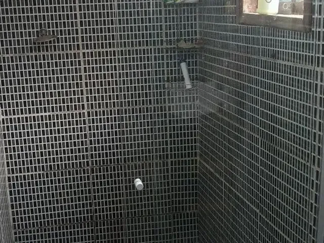 Imagem 15: 2 Casas em Itaboraí, Cada Uma com Sala, 2 Quartos, Cozinha, Banheiro e Varanda