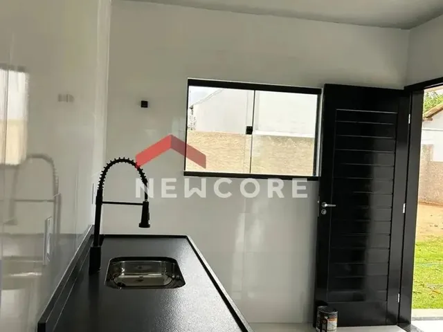 Imagem 5: Casa em Rua Oitenta e Cinco - Jacaroá - Maricá/Rj