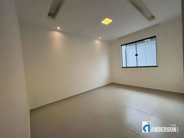 Imagem 5: Maravilhosa Casa Estilo Moderna com 3 Quartos (2 Suites) com Churrasqueira em Terreno de 4