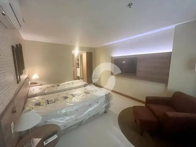 Imagem: Flat com 1 Dormitório À Venda, 49 M²
