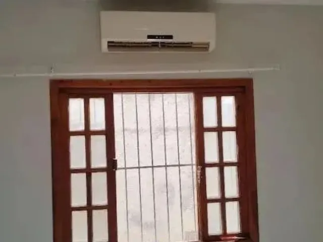 Imagem: Casa com 2 Quartos À Venda, 132 M² por