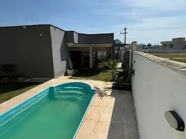 Imagem: Casa com 3 Dormitórios À Venda, 150 M²