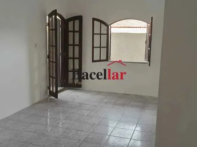 Imagem: Casa em Condomínio / Residencial / Monte