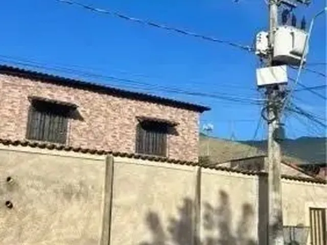 Imagem 4: Imóvel para Venda com 400 Metros Quadrados com 3 Quartos em Palhada - Nova Iguaçu - Rj