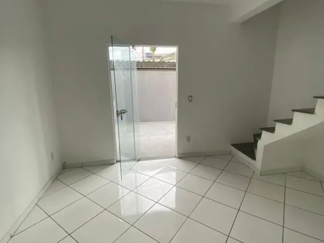 Imagem 6: Casa Duplex em Vila Camarim (Fanchem) - Queimados