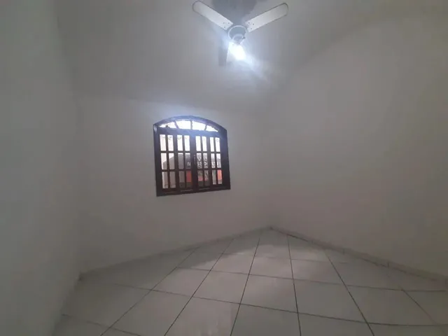 Imagem 7: Casa Financiada em Maria Helena com 2 Quartos e Garagem