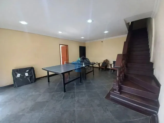Imagem 10: Casa com 4 Quartos e Piscina