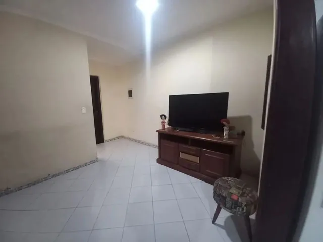 Imagem 7: Casa com 4 Quartos e Piscina
