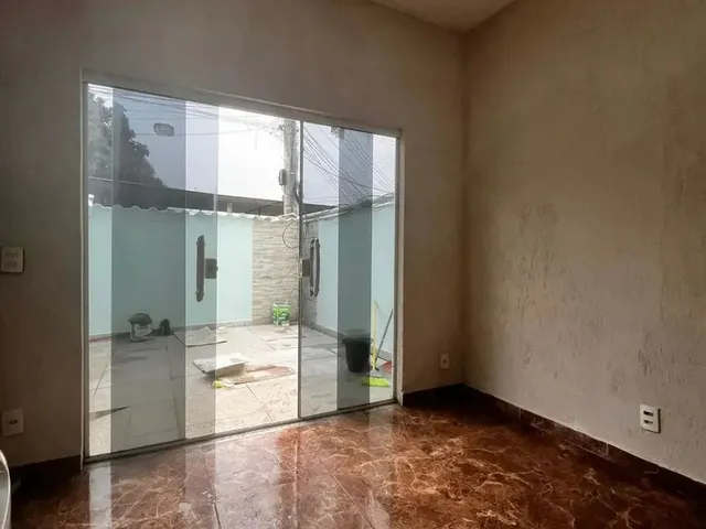 Imagem: A casa em condomínio possui 2 Dormitórios, 1 Banheiro,