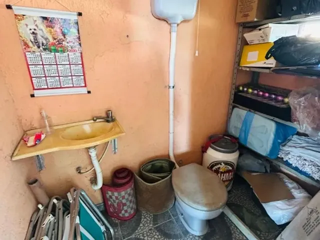 Imagem 11: Excelente Imóvel Frente de Rua com Garagem e Terraço no Centro de Nilópolis