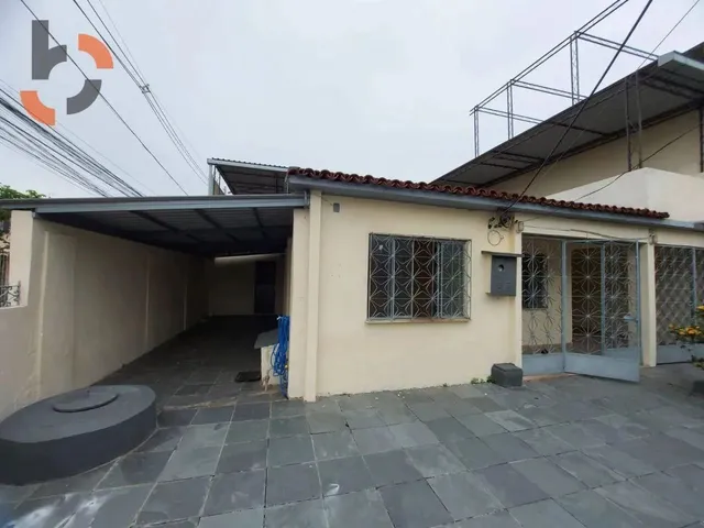 Imagem: Casa com 4 Dormitórios À Venda, por R$