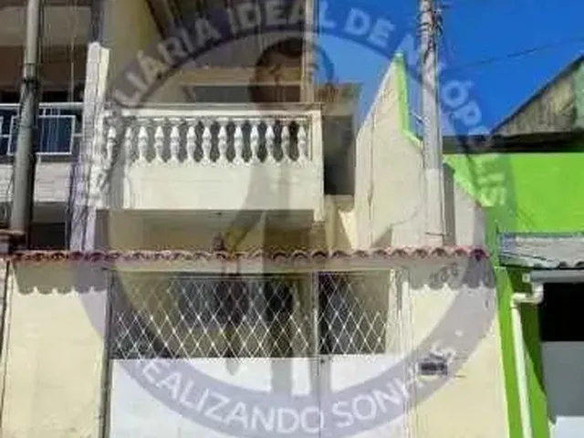 Imagem: Casa em Nilópolis Frente de Rua