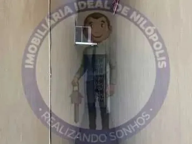 Imagem 13: Casa em Nilópolis Frente de Rua