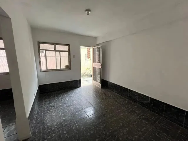 Imagem: A casa possui 2 Dormitórios, 2 Banheiros, 70m² de Área e