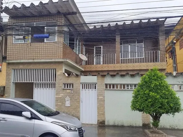 Imagem: Casa Frente Rua 4 Quartos (2 Suítes), Terraço