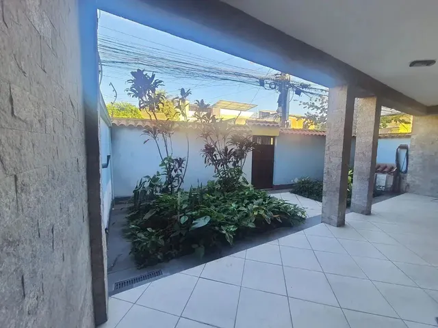 Imagem 2: Imóvel para Venda Possui 250 Metros Quadrados com 2 Quartos em Centro - Nilópolis - Rj
