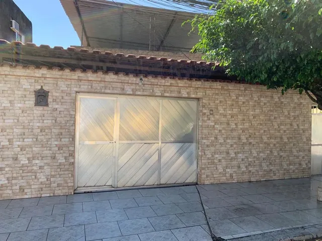 Imagem 1: Casa Linear Frente de Rua e Independente 2 Quartos, 2 Vagas e Terraço Pedro Alvares