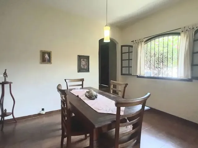 Imagem 10: Casa para Venda em Nova Iguaçu, Centro, 4 Dormitórios, 1 Suíte, 4 Banheiros, 2 Vagas