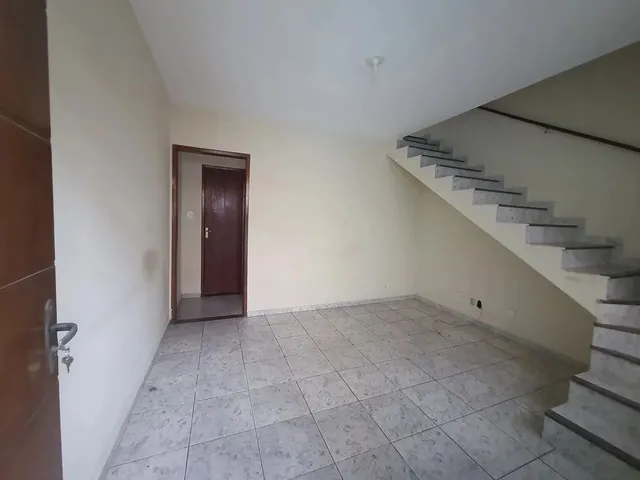 Imagem 10: Imóvel para Venda Possui 75 Metros Quadrados com 2 Quartos em Centro - Nilópolis - Rj