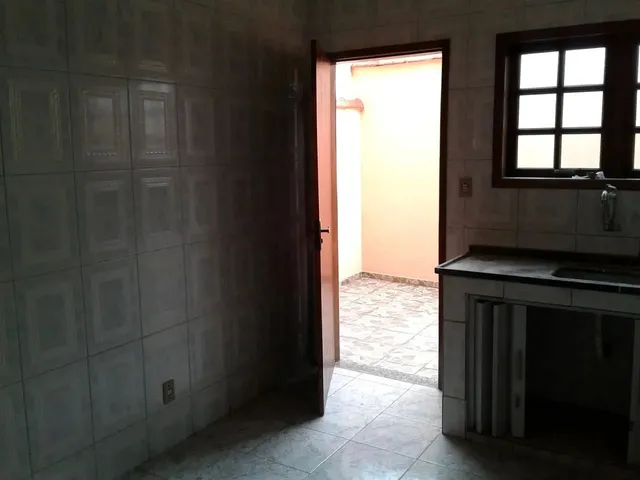 Imagem 3: Imóvel para Venda Possui 75 Metros Quadrados com 2 Quartos em Centro - Nilópolis - Rj