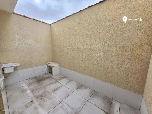Imagem 6: Casa com 2 Dormitórios À Venda, 90 M² por R$ 340.000,00 - Alvarez - Nova Iguaçu/Rj