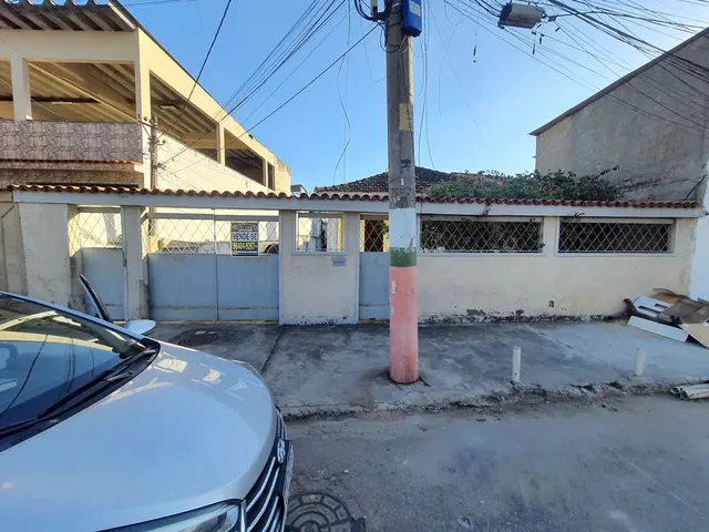 Imagem 1: Terreno 625M² com 1 Casa de 3 Quartos e 3 Casas de 1 Quarto Av. Getúlio Vargas