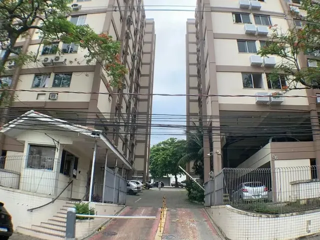 Imagem 3: Imóvel para Venda Possui 102 Metros Quadrados com 2 Quartos em Caonze - Nova Iguaçu - Rj