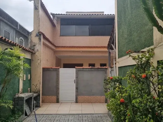 Imagem: Casa Ampla, Quintal, 4 Quartos, 200 M2 de