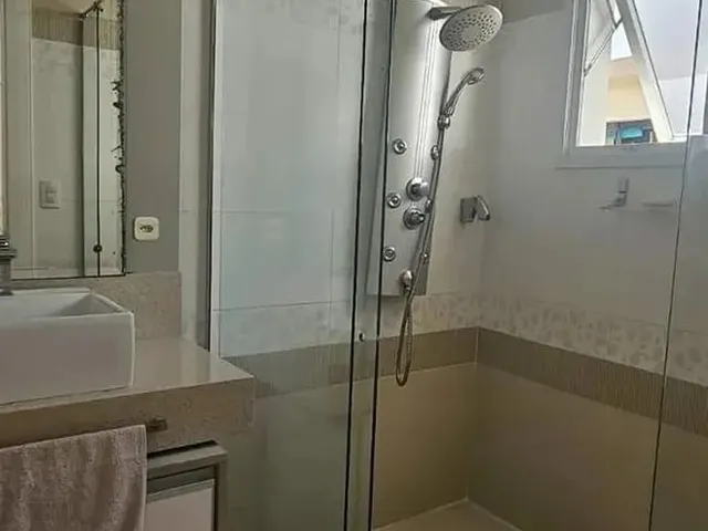 Imagem 5: Casa para Locação,360M2. Finamente Mobiliada, 5 Dormitórios(3 Suítes), 6 Vagas