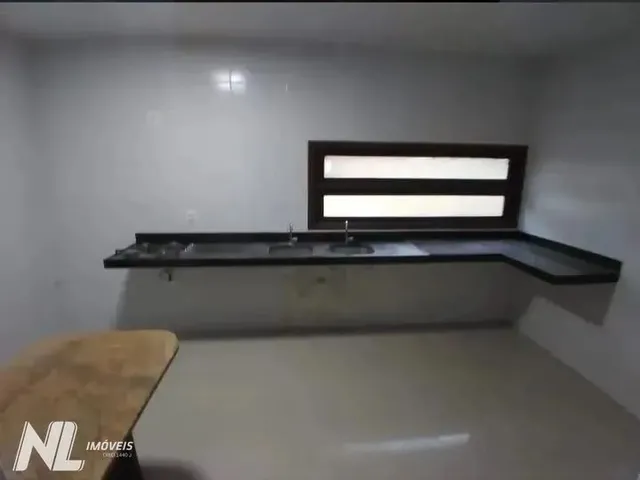 Imagem 12: Casa de Alto Padrão com 4 Suítes e Lazer Completo