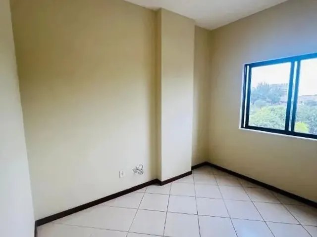 Imagem 7: Apartamento com 3 Quartos para Locação por R$ 4.407,00 - Centro -...