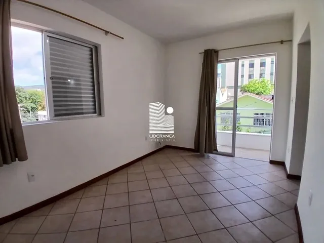 Imagem: Apartamento, Carvoeira, 02 Dormitórios