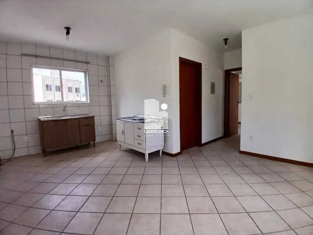 Imagem 4: Apartamento, Carvoeira, 02 Dormitórios, 01 Vaga