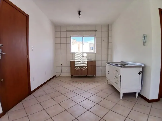 Imagem 5: Apartamento, Carvoeira, 02 Dormitórios, 01 Vaga