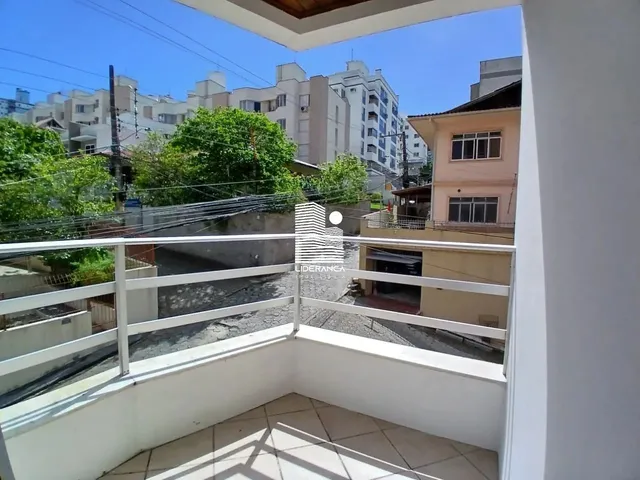 Imagem 8: Apartamento, Carvoeira, 02 Dormitórios, 01 Vaga