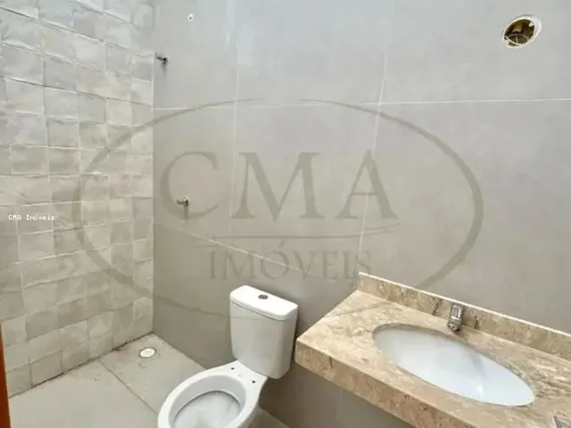 Imagem 7: Casa para Venda em Macaé, Granja dos Cavaleiros, 3 Dormitórios, 1 Suíte, 3 Banheiros