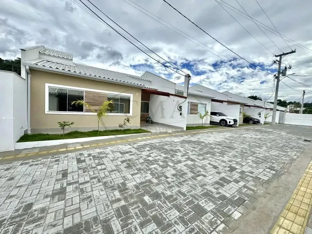 Imagem 4: Casa para Venda em Macaé, Granja dos Cavaleiros, 3 Dormitórios, 1 Suíte, 3 Banheiros