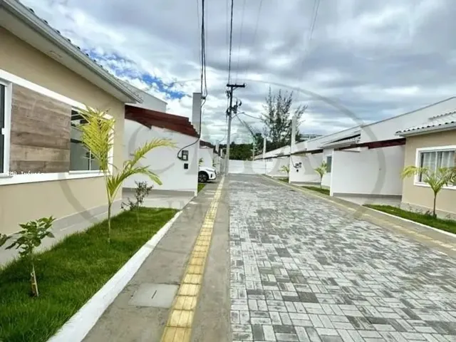 Imagem 9: Casa para Venda em Macaé, Granja dos Cavaleiros, 3 Dormitórios, 1 Suíte, 3 Banheiros