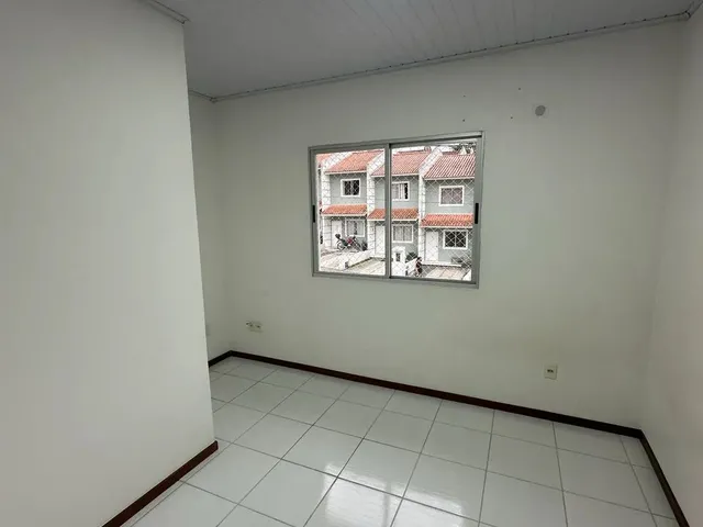 Imagem 15: Vendo Casa em Local Espetacular