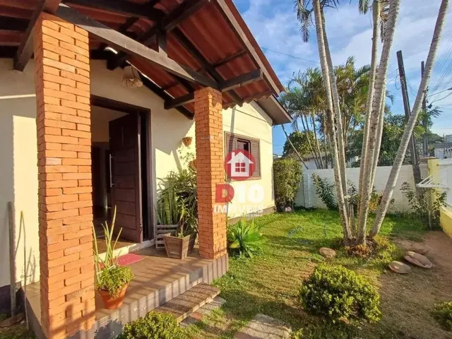 Imagem: Casa com 2 Dormitórios À Venda, 100 M²