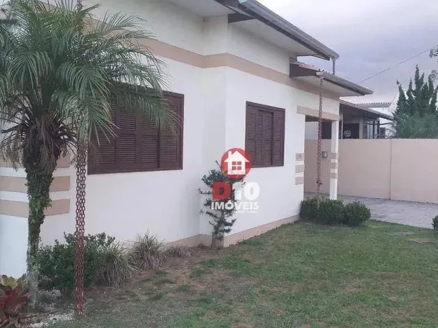 Imagem 2: Casa com 3 Dórmitorios À Venda em Ararangua-Sc