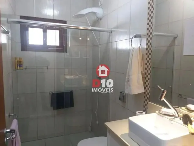 Imagem 6: Casa com 3 Dórmitorios À Venda em Ararangua-Sc