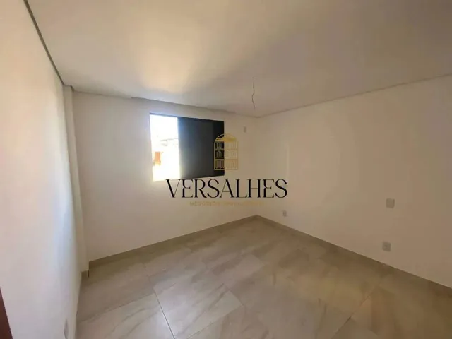 Imagem: Apartamento À Venda 3 Quartos, 02 Banheiros