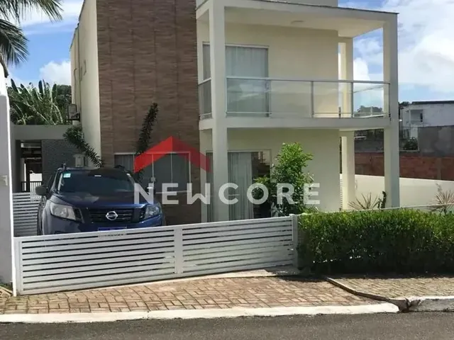 Imagem: Casa de Condomínio em Rua Rio das Graças