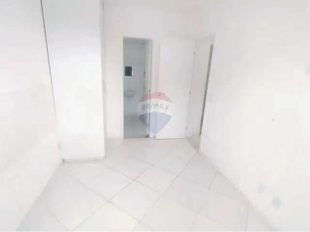 Imagem 10: Apartamento Nascente - 2 Quartos Sendo 1 Suite e Varanda - Reserva Parque - Abrantes