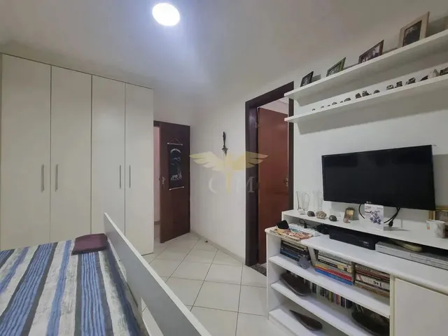 Imagem 7: Casa Duplex de 5 Quartos Sendo 4 Suítes em 235M² e 4 Vagas de Garagem em Burraquinho