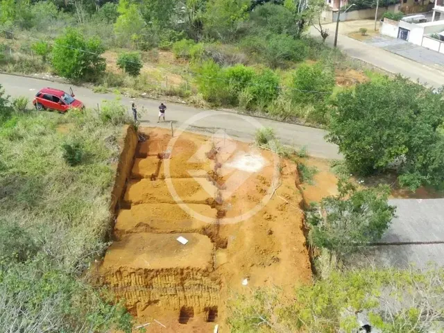 Imagem: Terreno com Projeto de Casa em Perocão